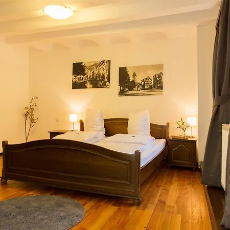 Zum Stern Hotel Montjoie